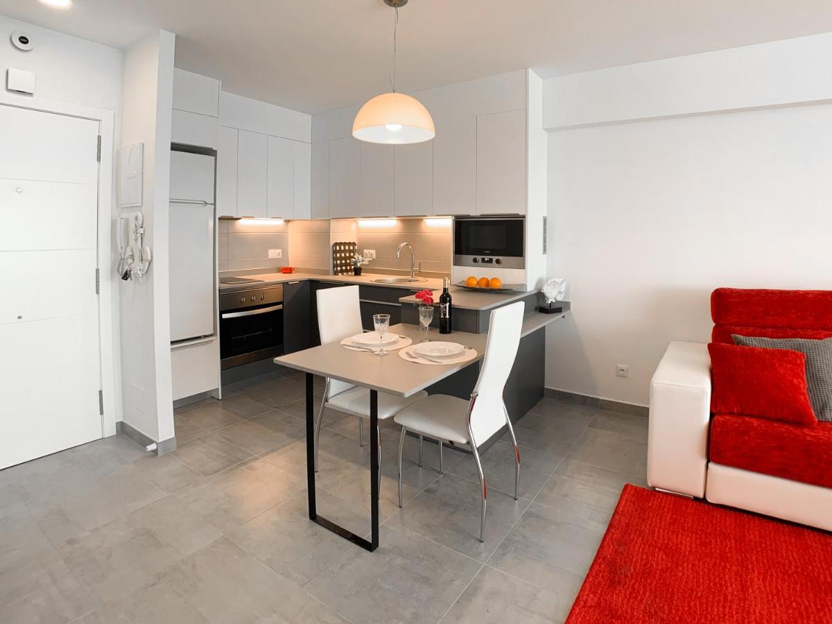 Clubrent - Edf Calpemar, Planta 8, Primera Linea ภายนอก รูปภาพ